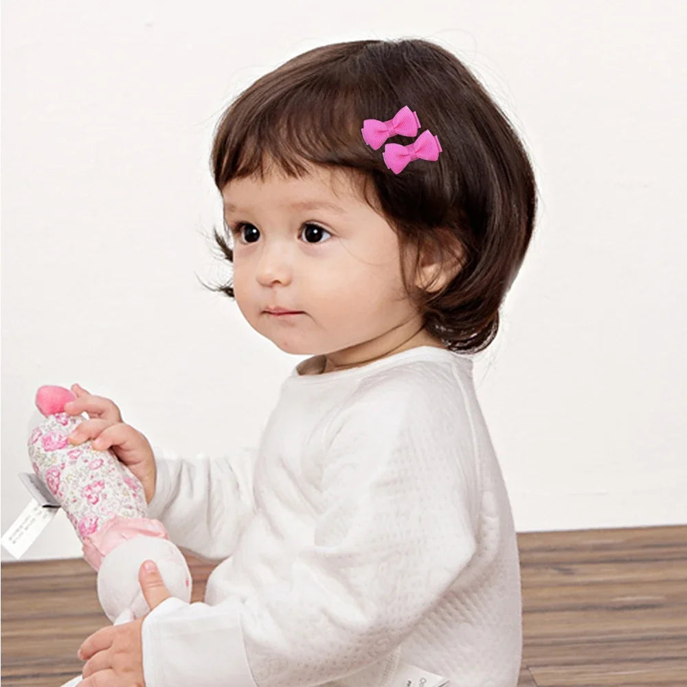 1.2 Мини-причёска с клипом — твердые цвета волос для детей и девочек