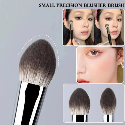 1/2PCS Peach Heart Blusher Brush – Small Flat Precise Brush for Powder, Cream & Liquid Blush